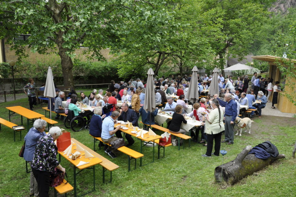 Grillfest im Blindenzentrum St. Raphael